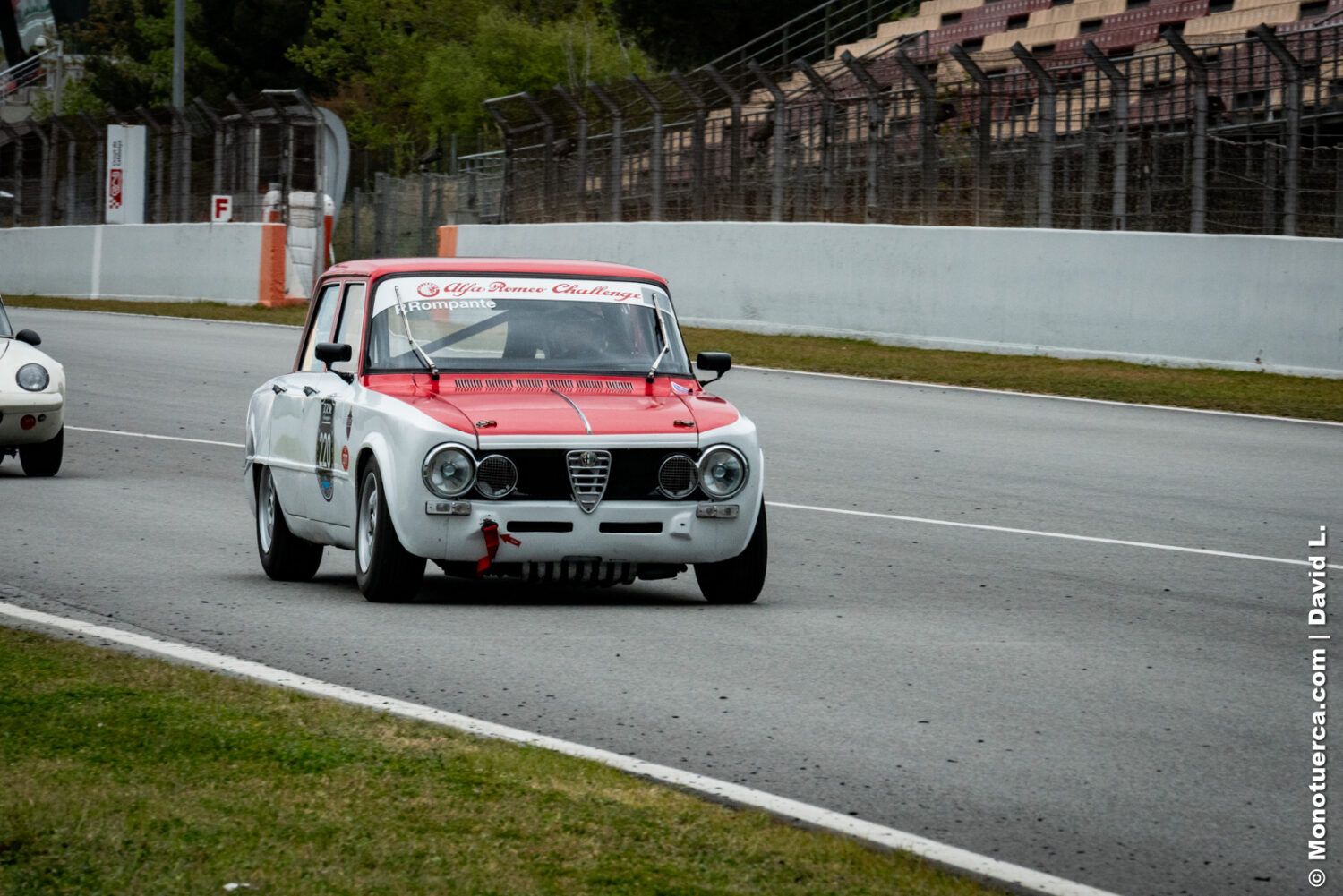 #220 Alfa Romeo Giulia Ti Super