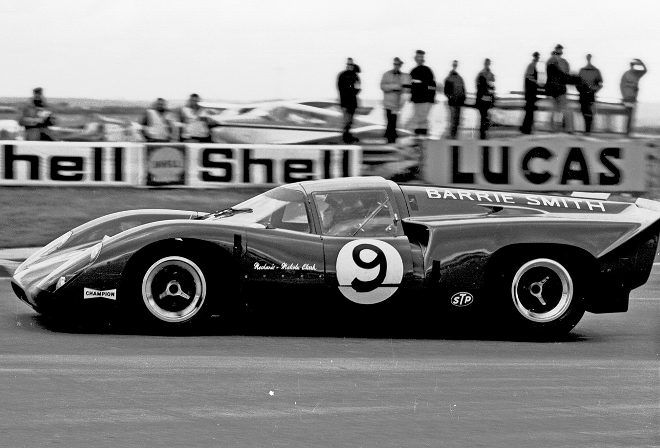 1967 Lola T70 Mk III Coupé - 12 Lola T70 Mk III Coupé