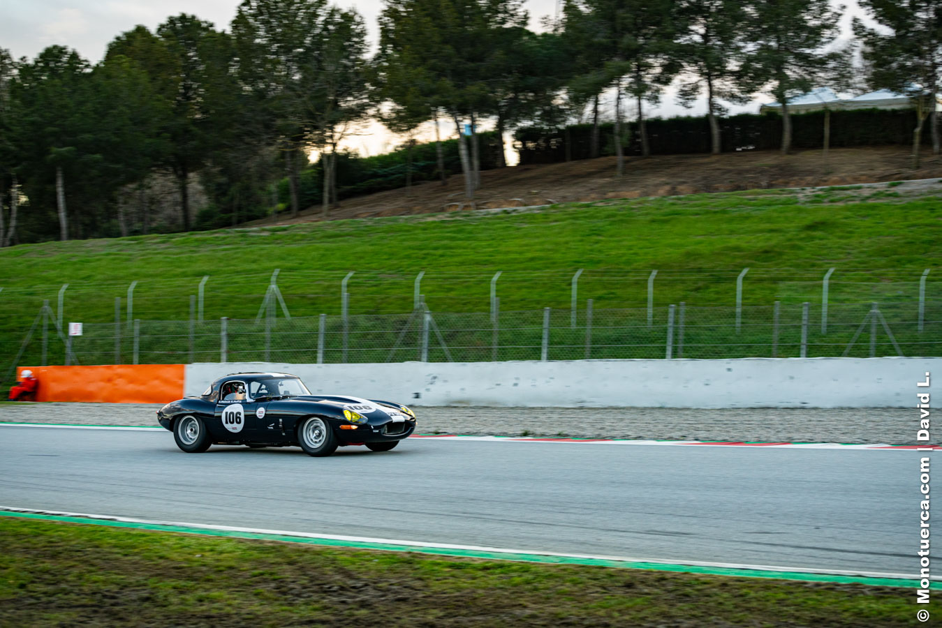 #106 Jaguar E-Type 3.8
