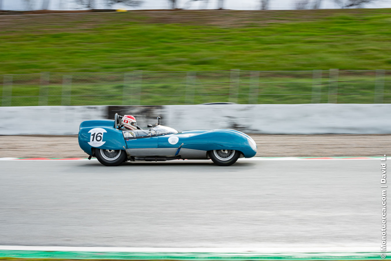 #16 Lotus 15