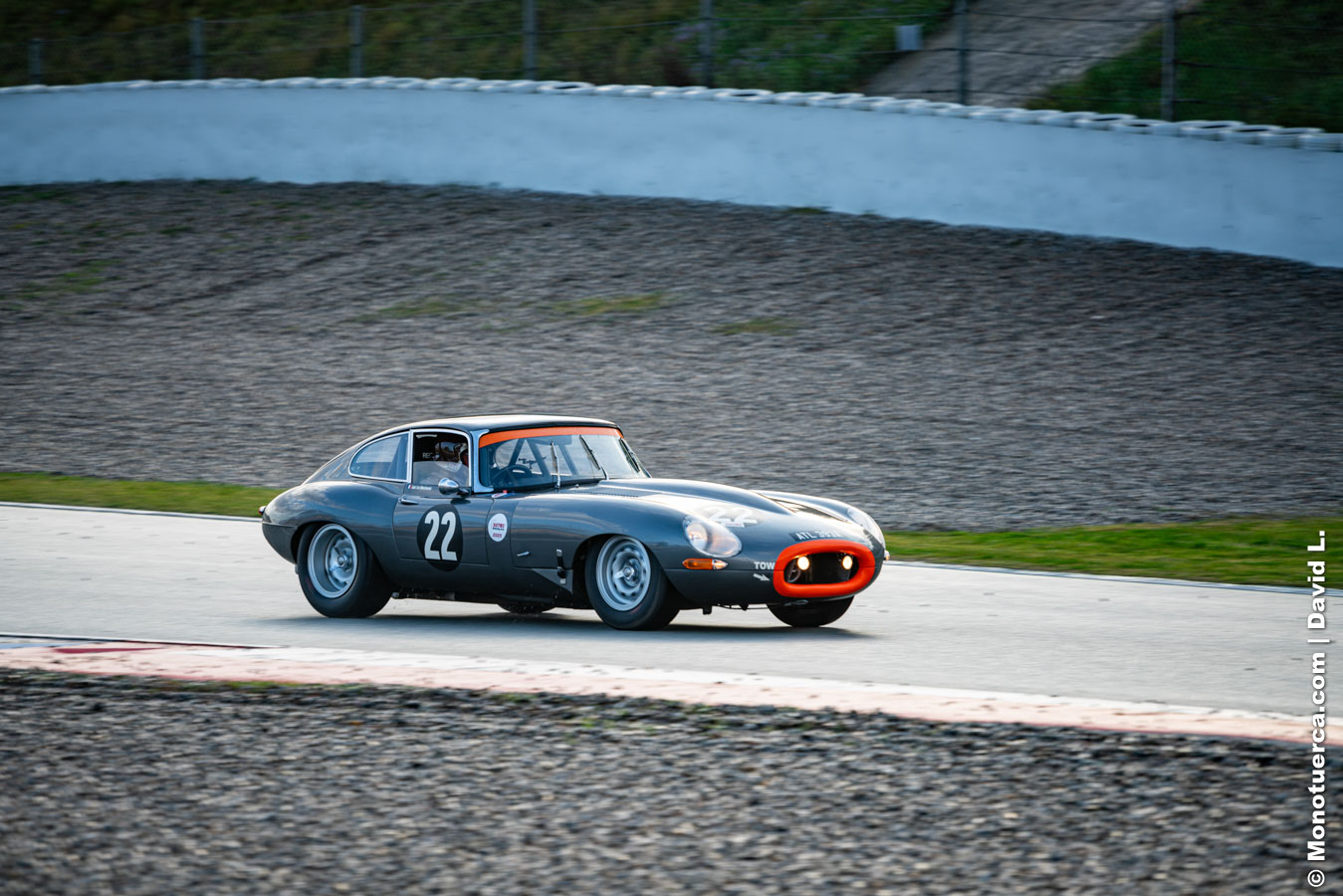 #22 Jaguar E-Type 3.8