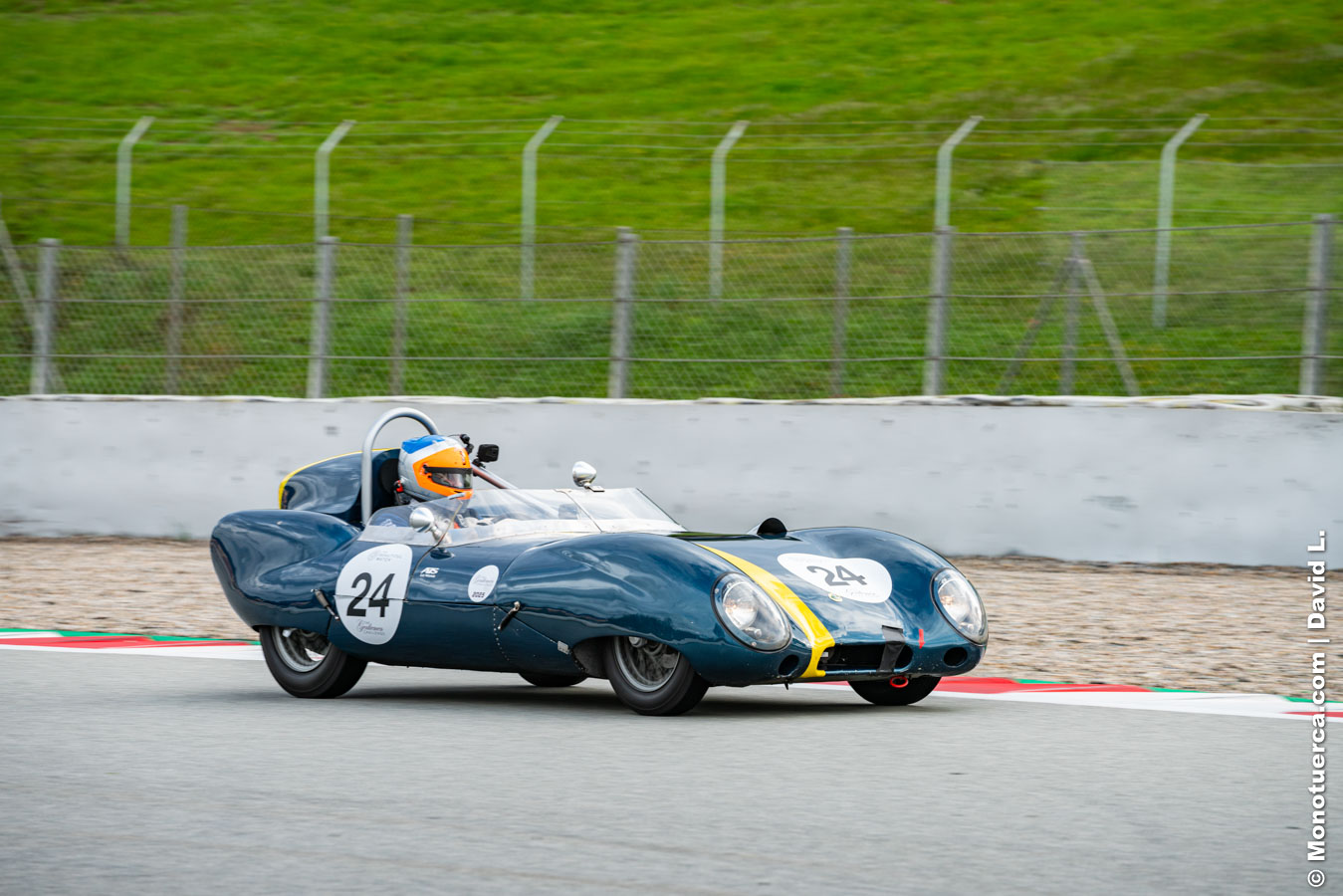 #24 Lotus XI