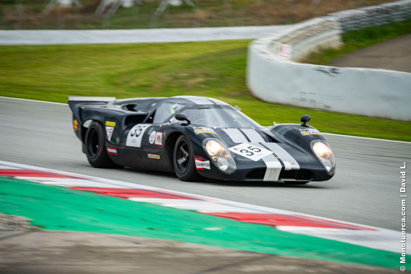 #35 Lola T70 Mk 3B