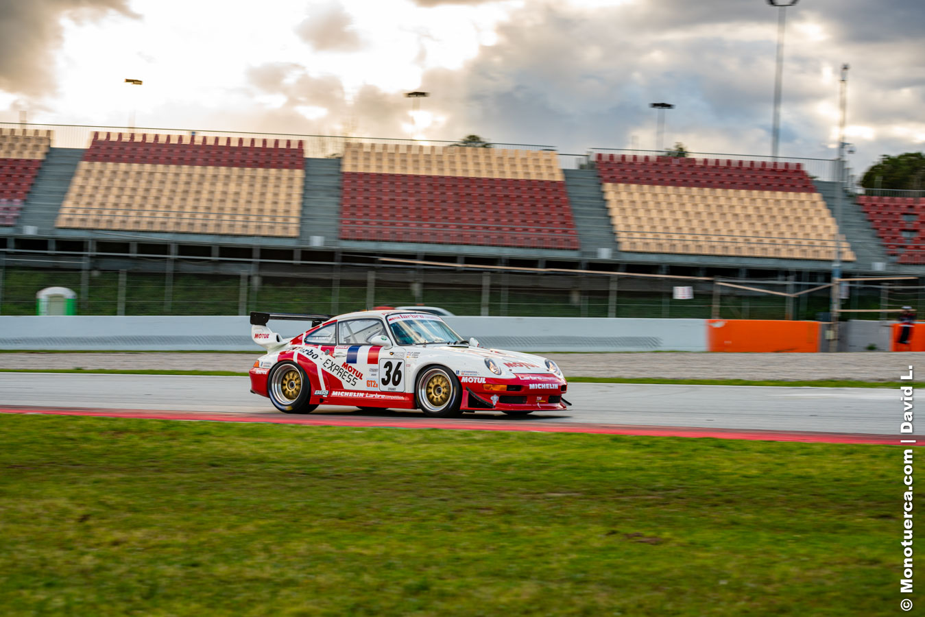 #36 Porsche 993 GT2 - Mark Sumpter - 2025 Espiritu de Montjuic - 12