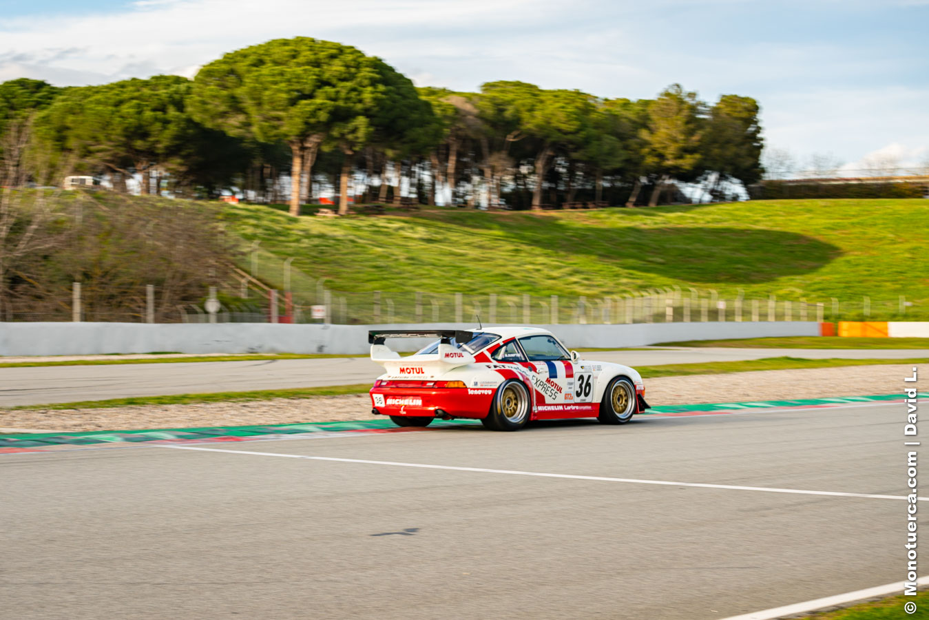 #36 Porsche 993 GT2 - Mark Sumpter - 2025 Espiritu de Montjuic - 9