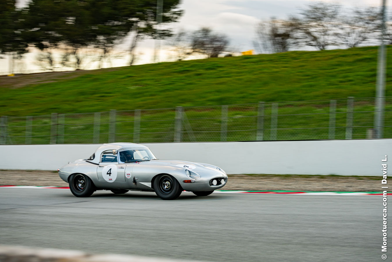 #4 Jaguar E-Type 3.8