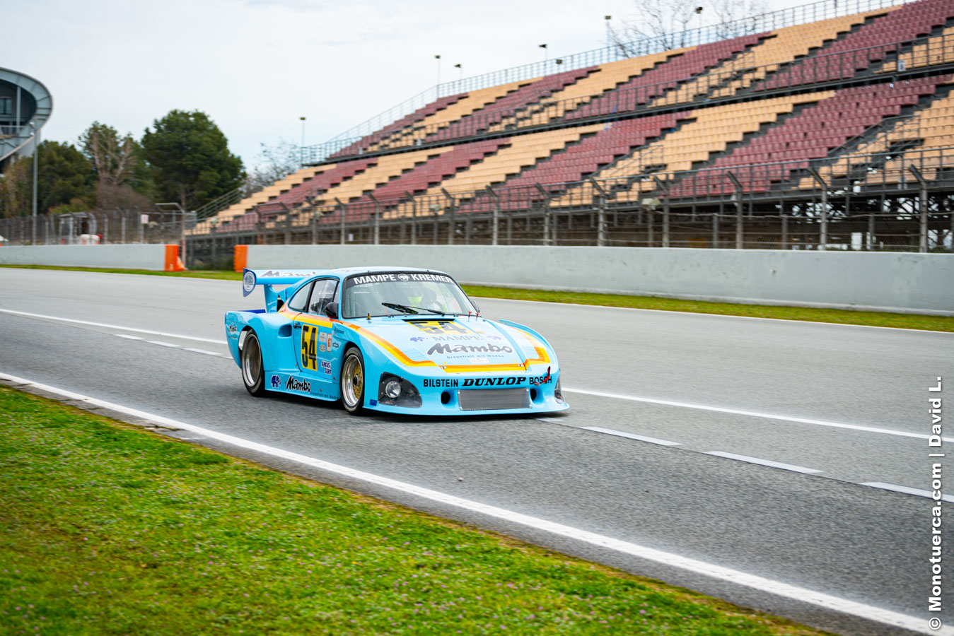 #54 Porsche 935
