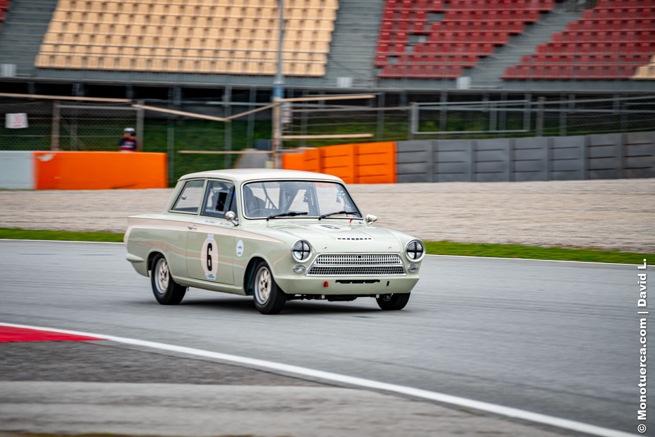 #6 Ford Cortina Lotus