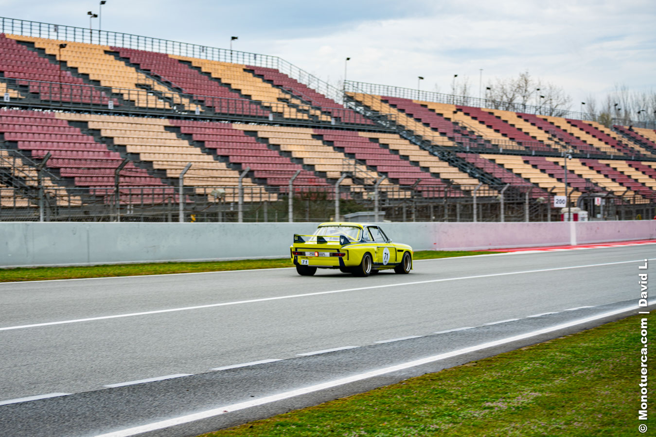 #71 BMW 3.0 CSL - Nicholas Hyett / Ollie Plunkett - 2025 Espiritu de Montjuic - 2