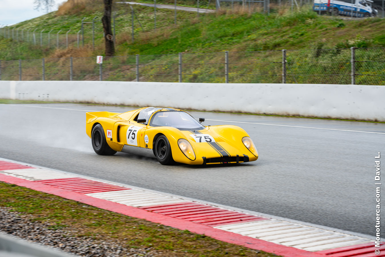 #75 Chevron B16