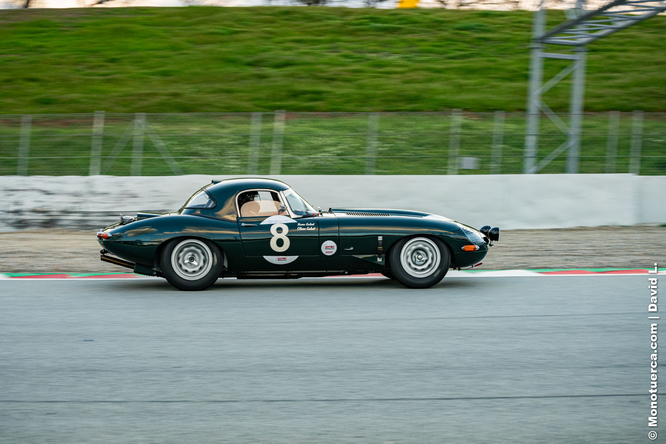#8 Jaguar E-Type 3.8