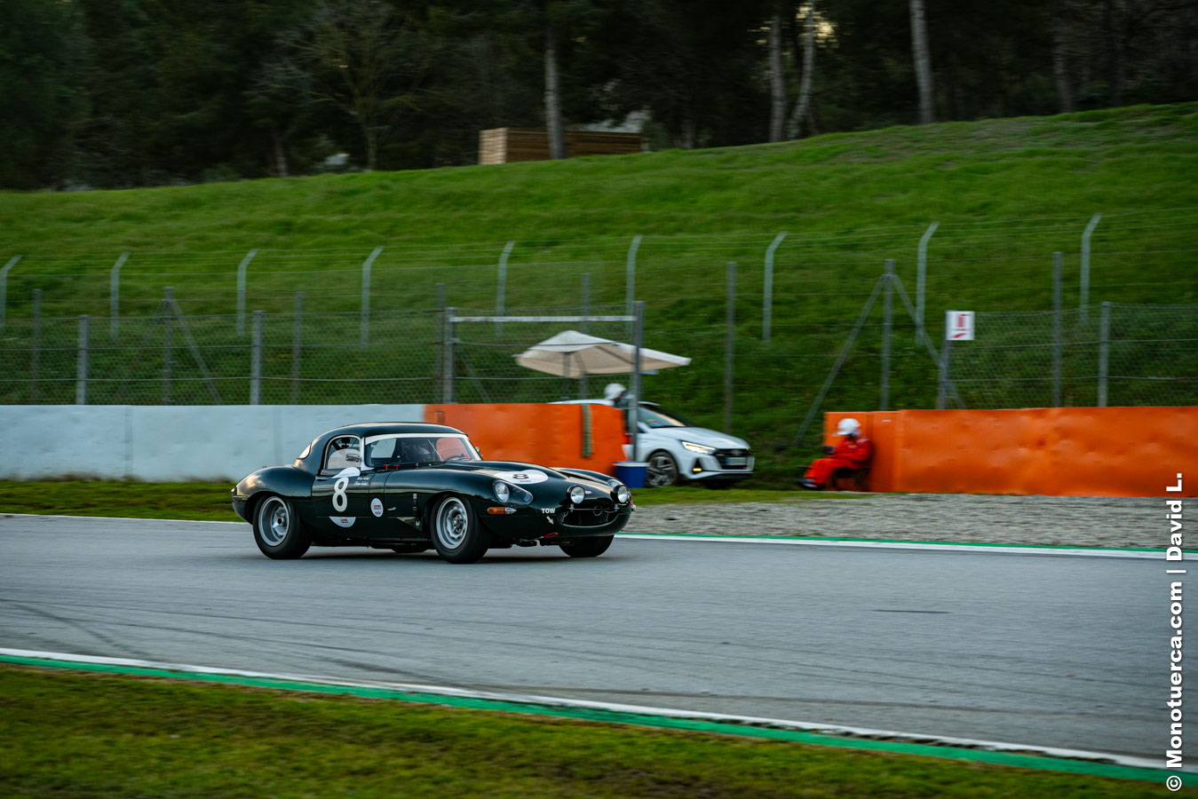 #8 Jaguar E-Type 3.8 - Xavier Galant - 2025 Espiritu de Montjuic - 4