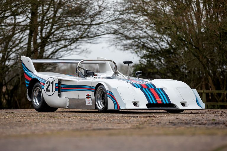 Chevron B31 Hart 420R