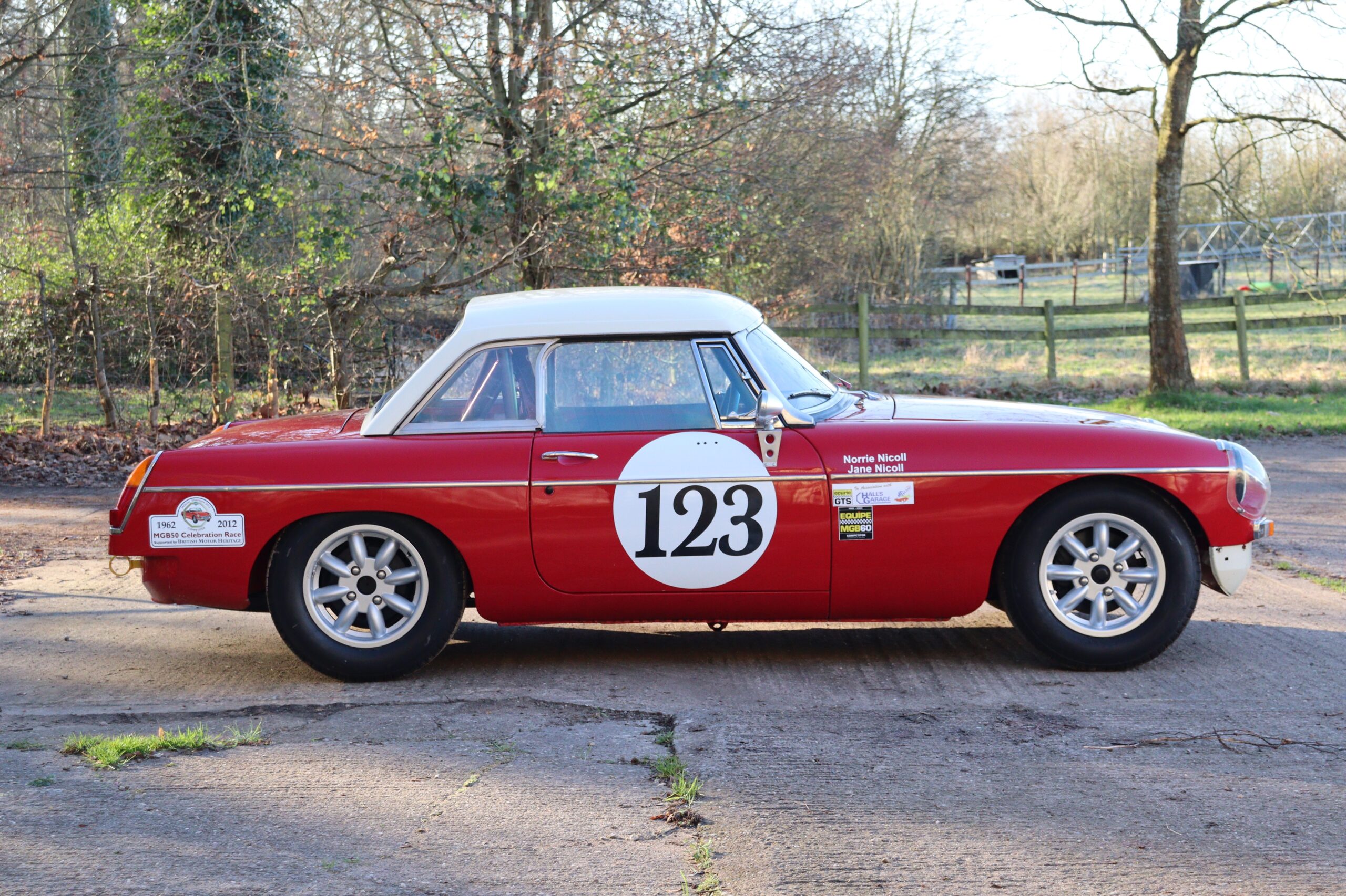 1962 MG MGB Roadster - 9 MG MGB Roadster