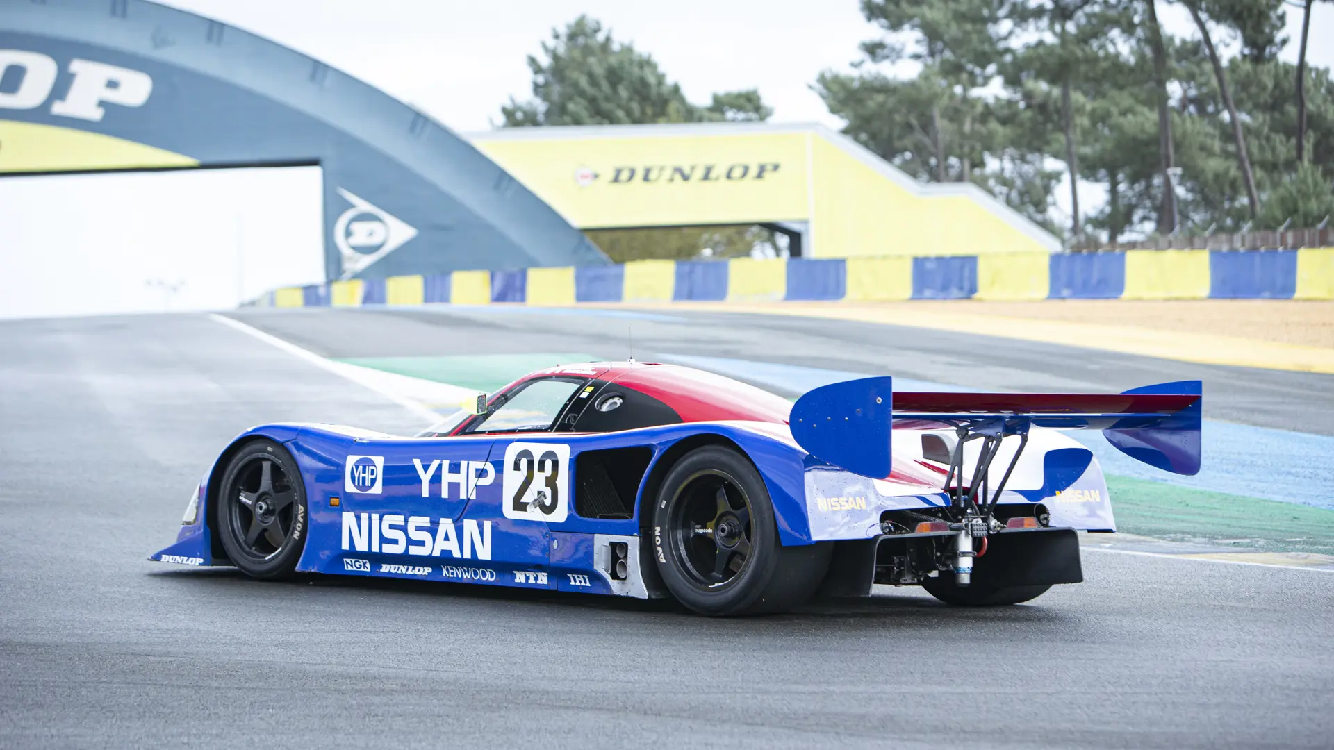 1990 Nissan R90CK - 3 Nissan R90CK