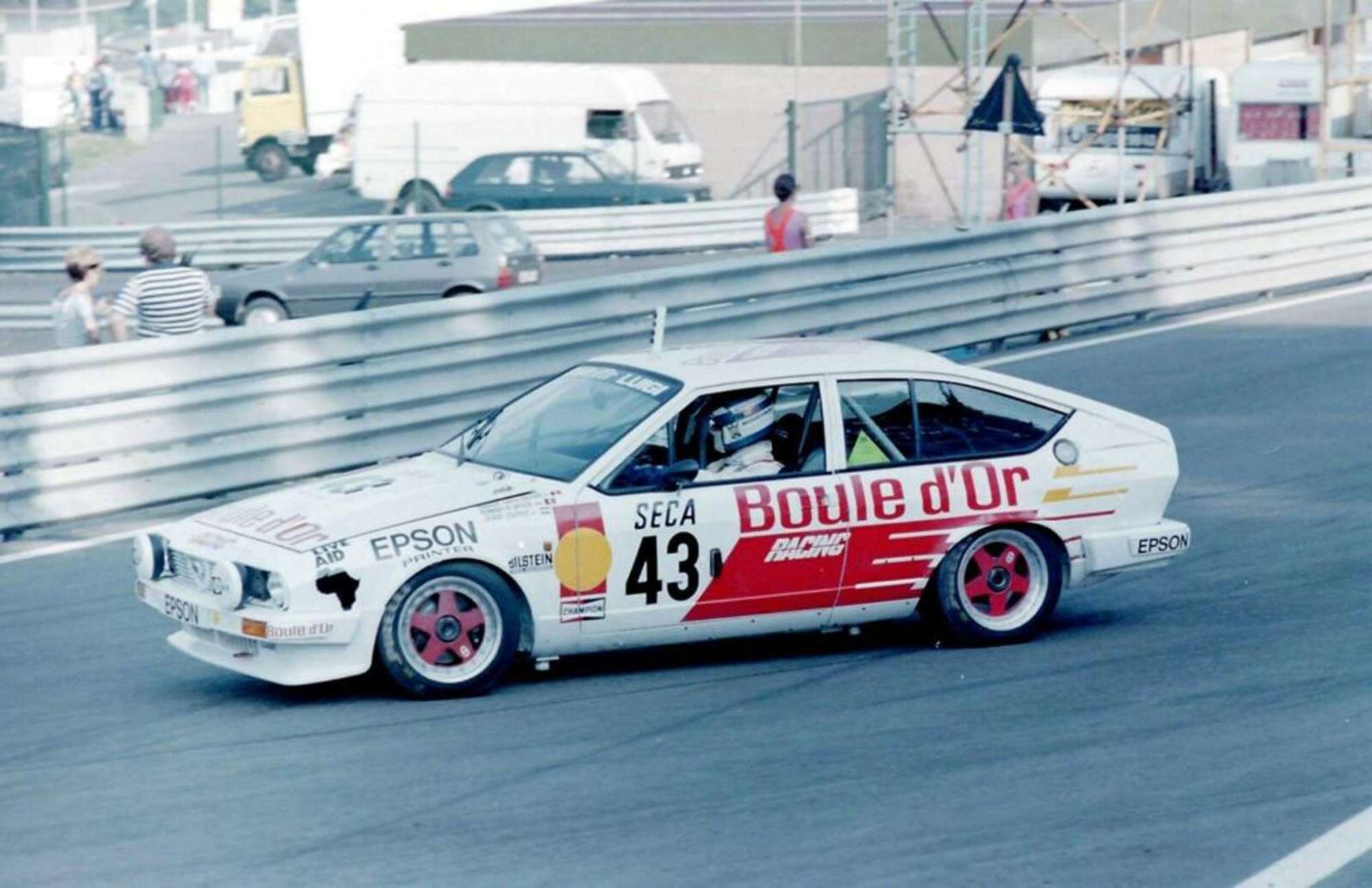 1982 Alfa Romeo GTV6 Group A - 11 Alfa Romeo GTV6 Group A