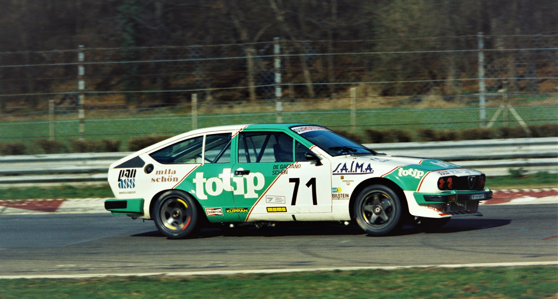 1982 Alfa Romeo GTV6 Group A - 16 Alfa Romeo GTV6 Group A