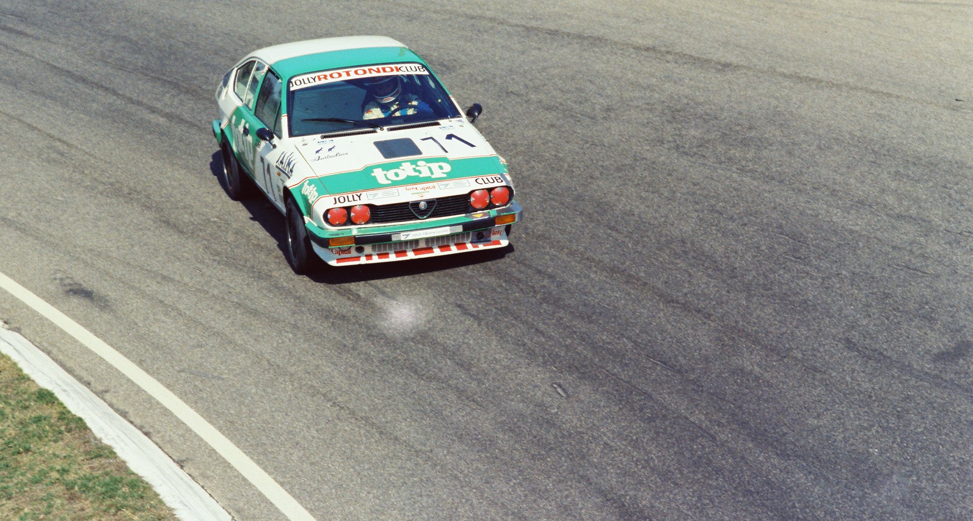 1982 Alfa Romeo GTV6 Group A - 19 Alfa Romeo GTV6 Group A