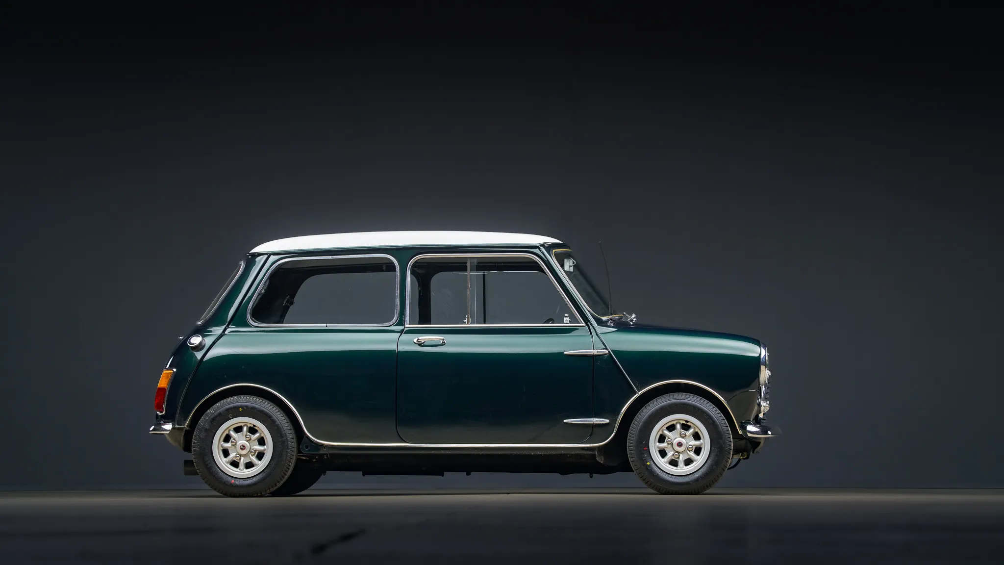 Mini (Classic) Mk II - 4 Mini (Classic) Mk II