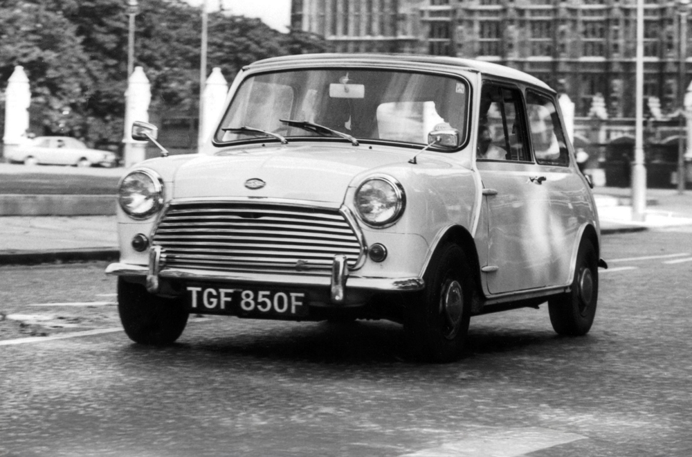 Mini (Classics) - 8 Mini (Classic)
