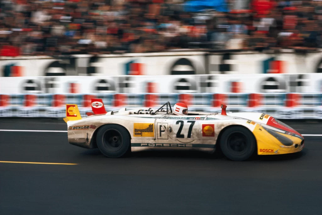 Porsche 908 Model Line - 11 Porsche 908 Model Line