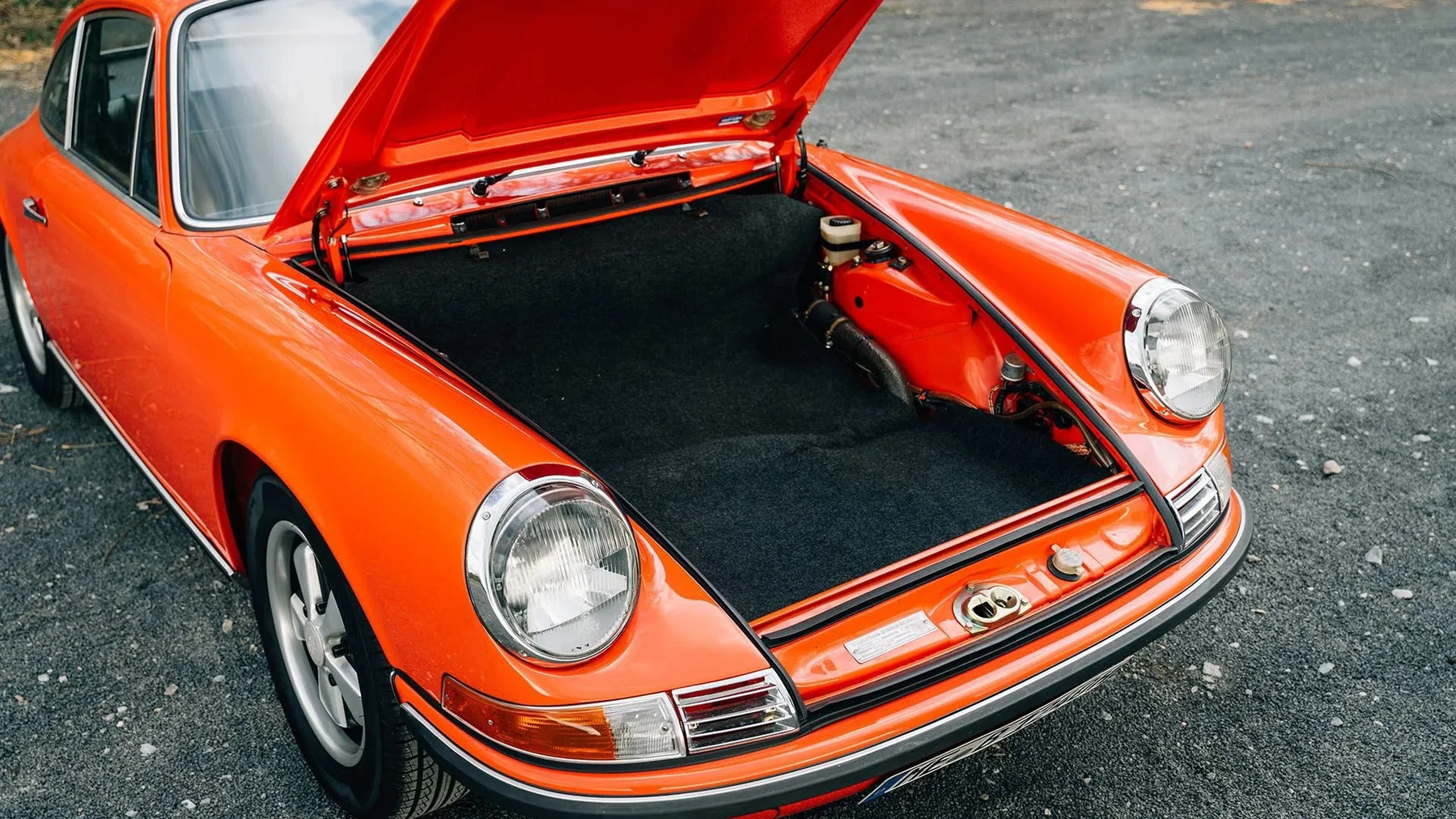 1969 Porsche 911 S 2.2 - 21 Porsche 911 S 2.2 Coupe