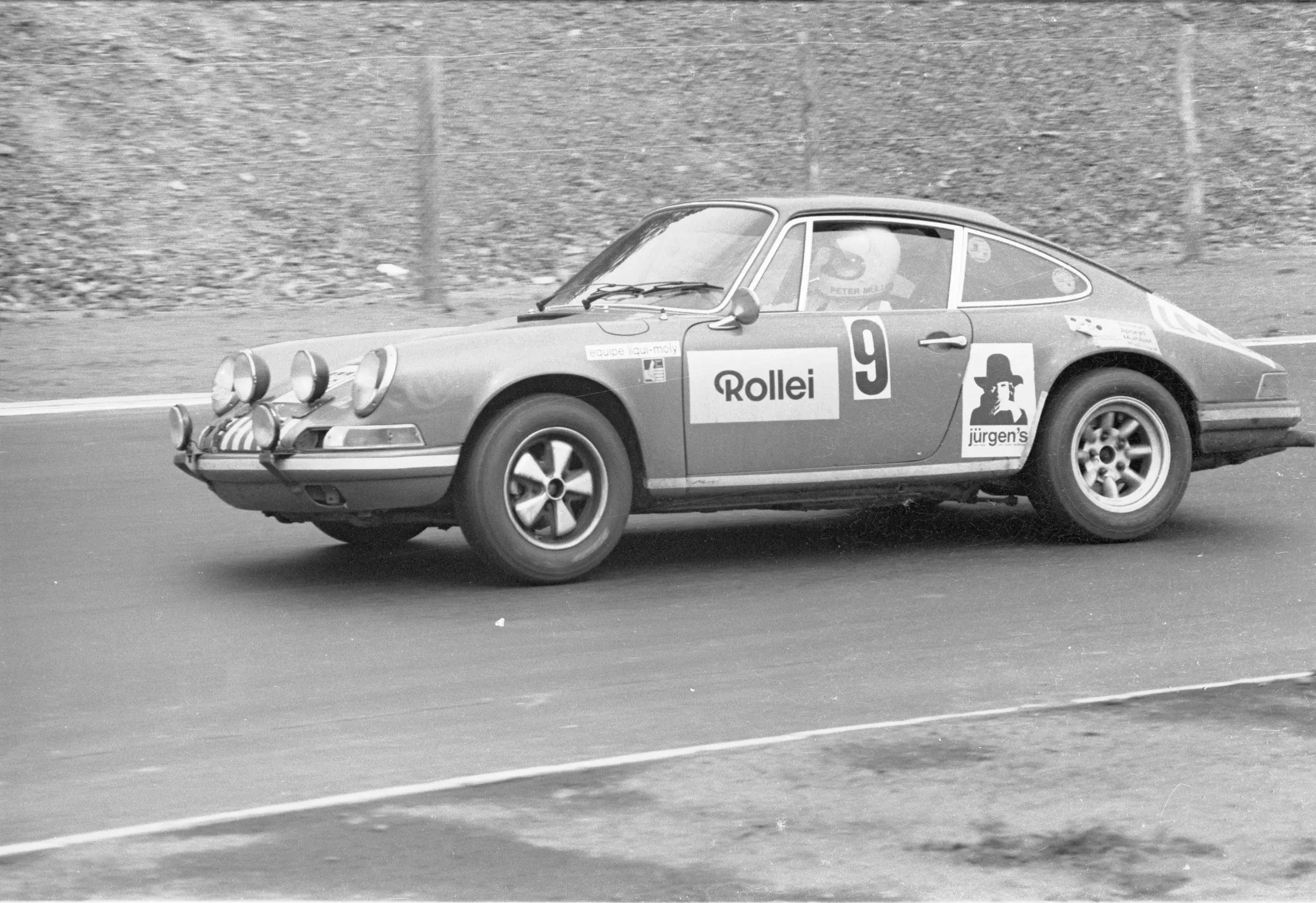 1969 Porsche 911 S 2.2 - 22 Porsche 911 S 2.2 Coupe