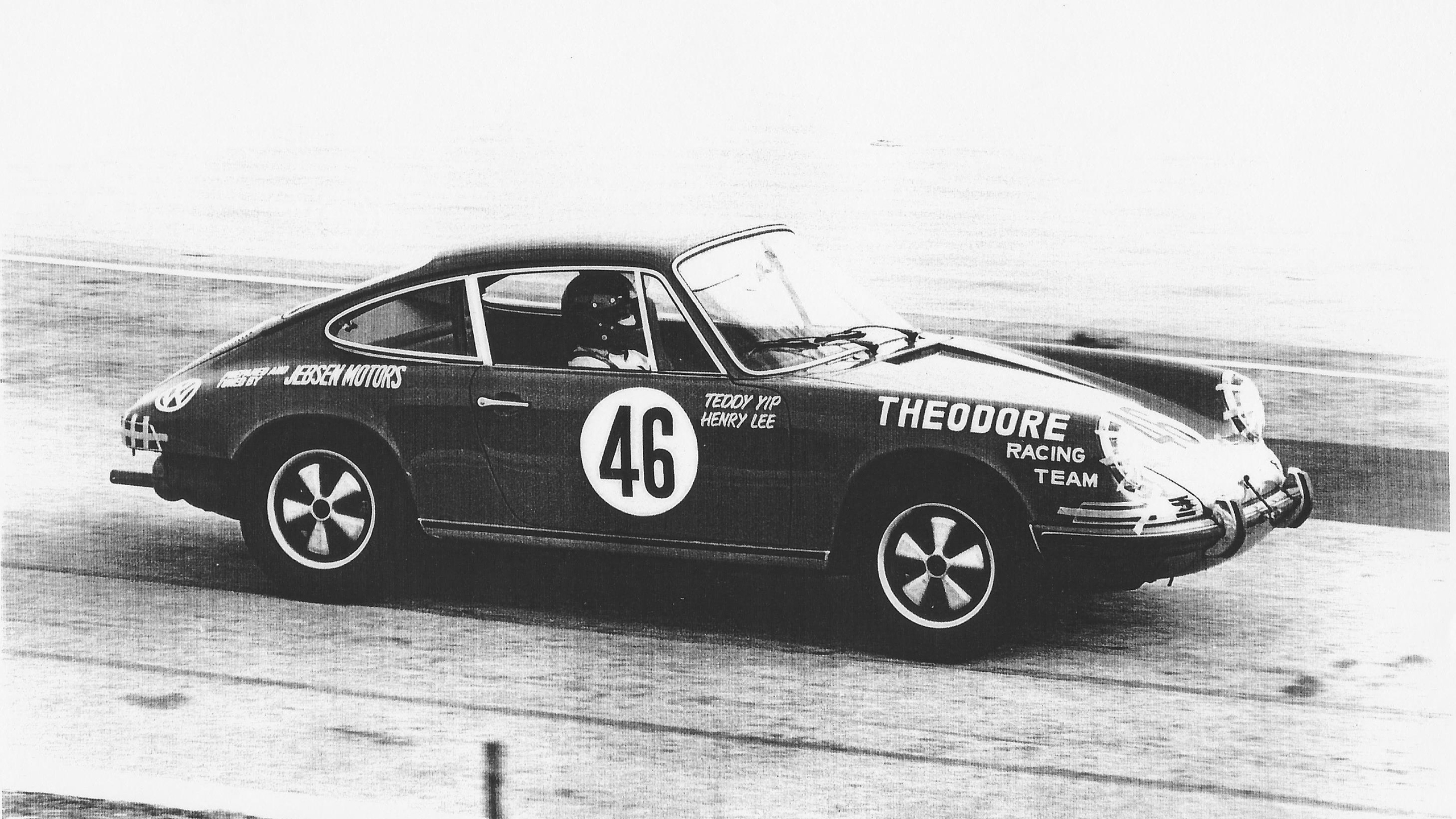 1969 Porsche 911 S 2.2 - 25 Porsche 911 S 2.2 Coupe