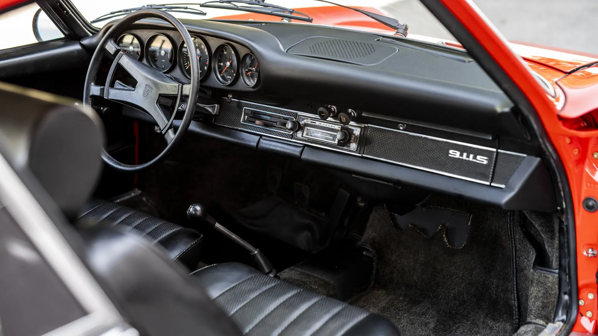 1969 Porsche 911 S 2.2 - 7 Porsche 911 S 2.2 Coupe