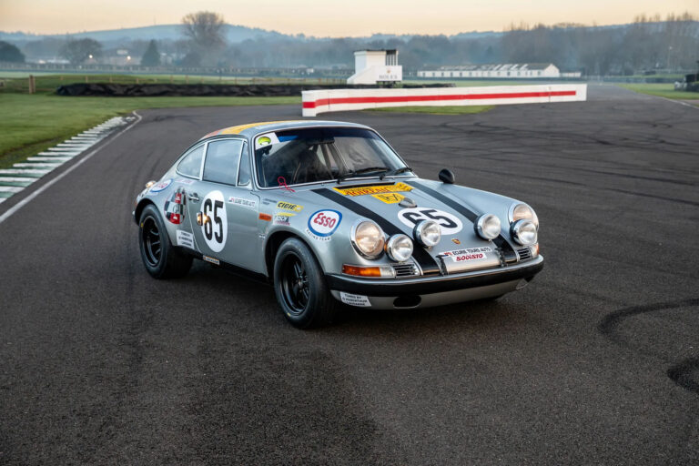 Porsche 911 S/T 2.3