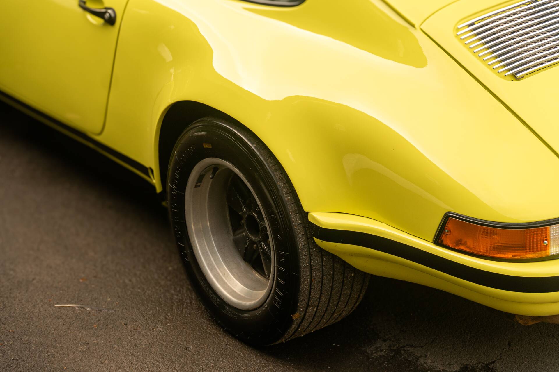 1971 Porsche 911 ST 2.5 - 11 Porsche 911 S/T 2.5 Coupe