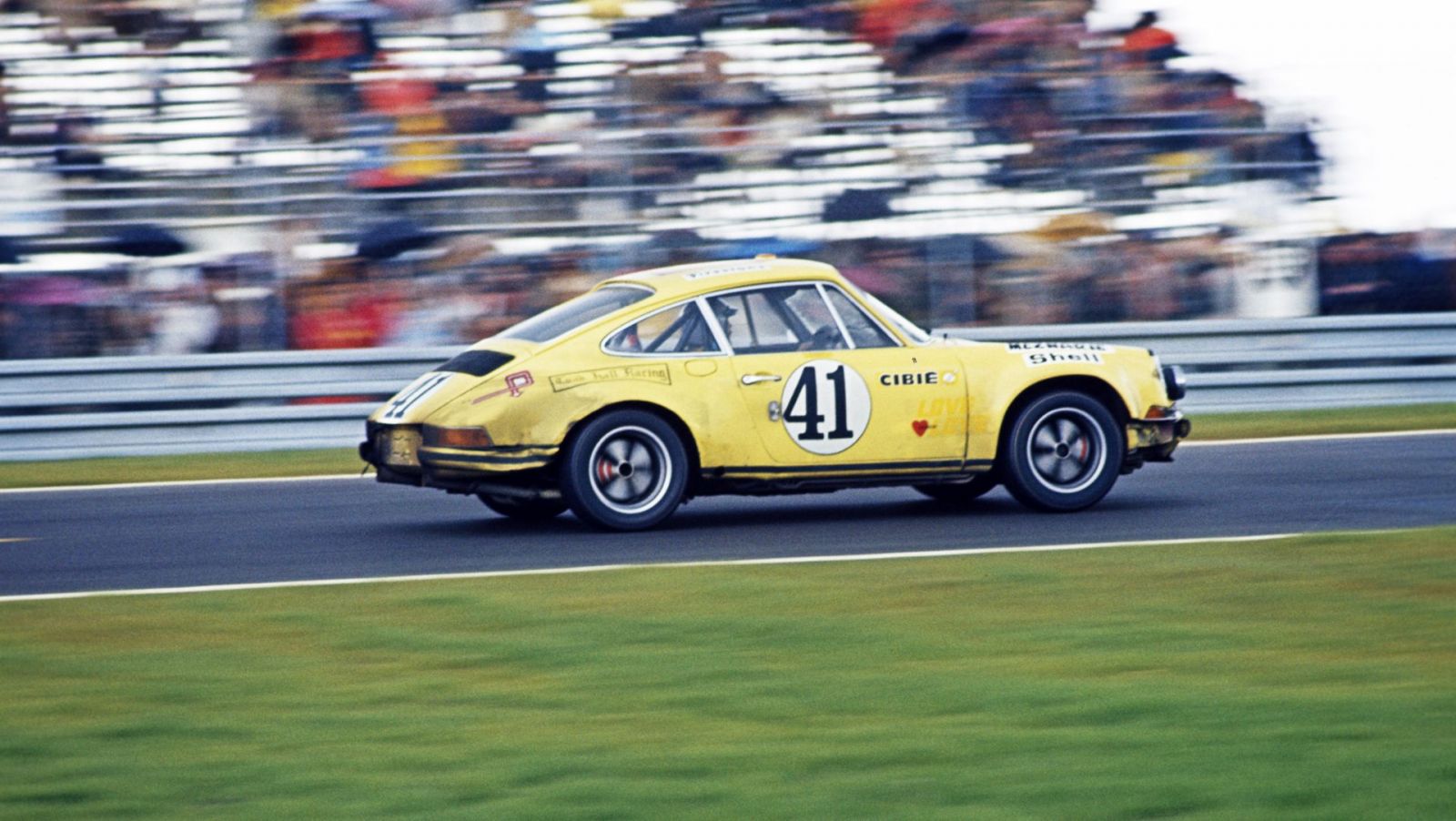 1971 Porsche 911 ST 2.5 - 22 Porsche 911 S/T 2.5 Coupe