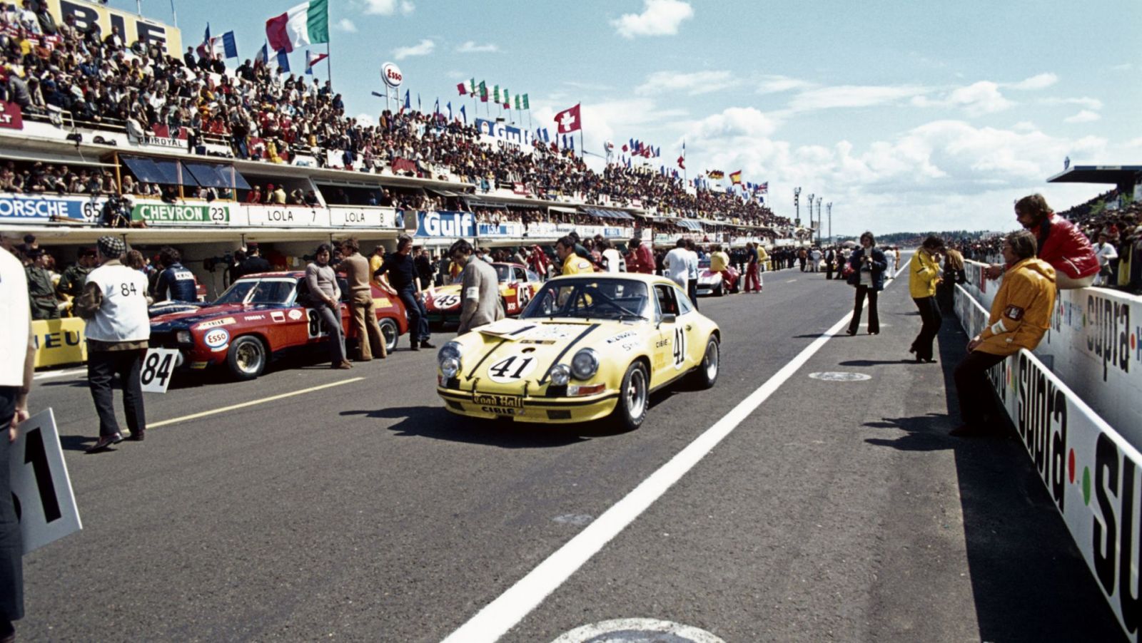 1971 Porsche 911 ST 2.5 - 23 Porsche 911 S/T 2.5 Coupe