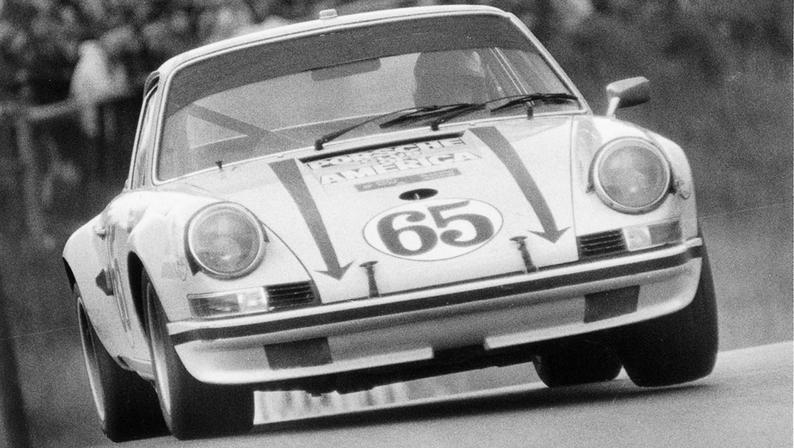 1971 Porsche 911 ST 2.5 - 24 Porsche 911 S/T 2.5 Coupe