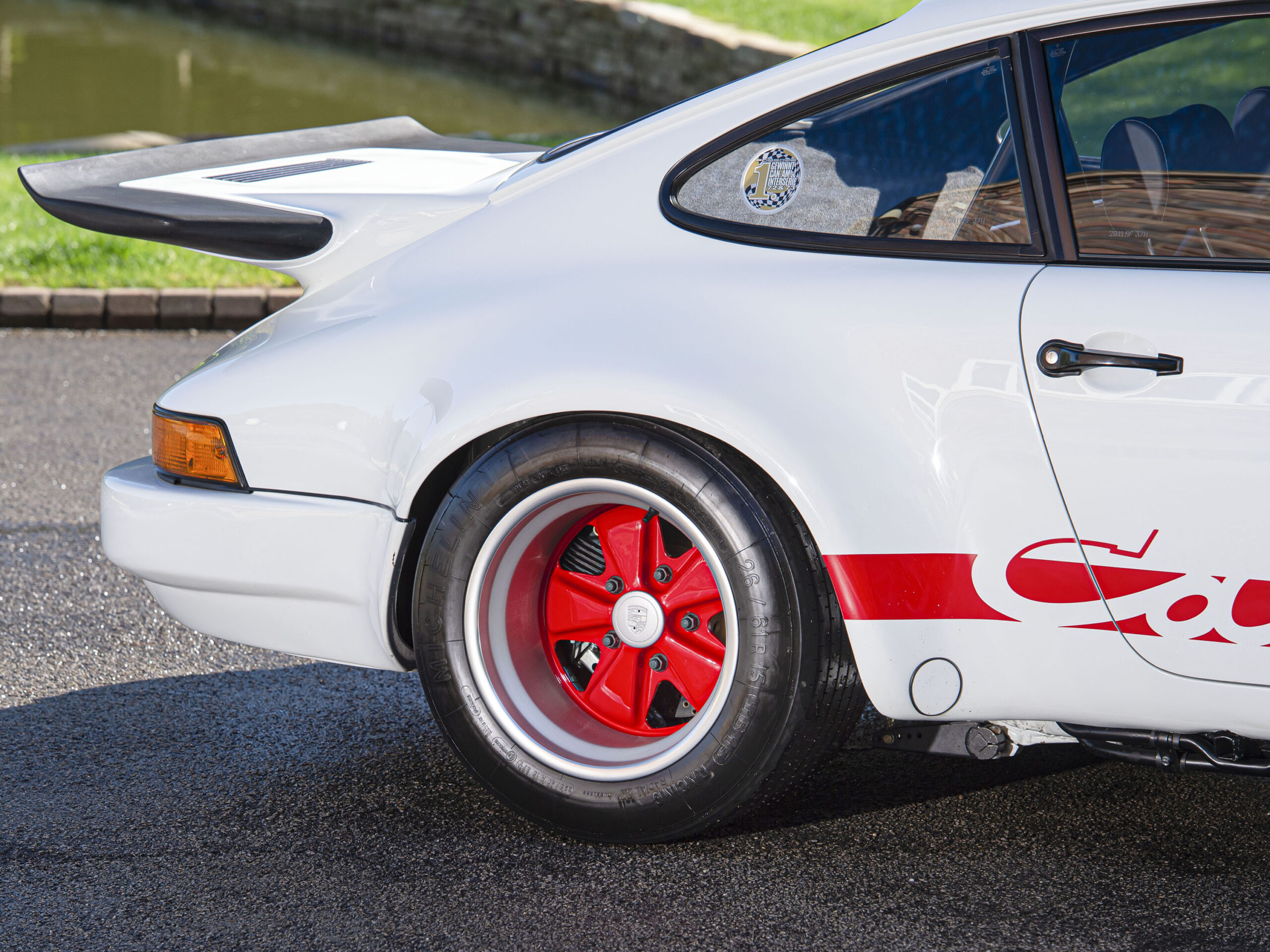 1974 Porsche 911 Carrera RS 3.0 - 19 Porsche 911 Carrera RS 3.0