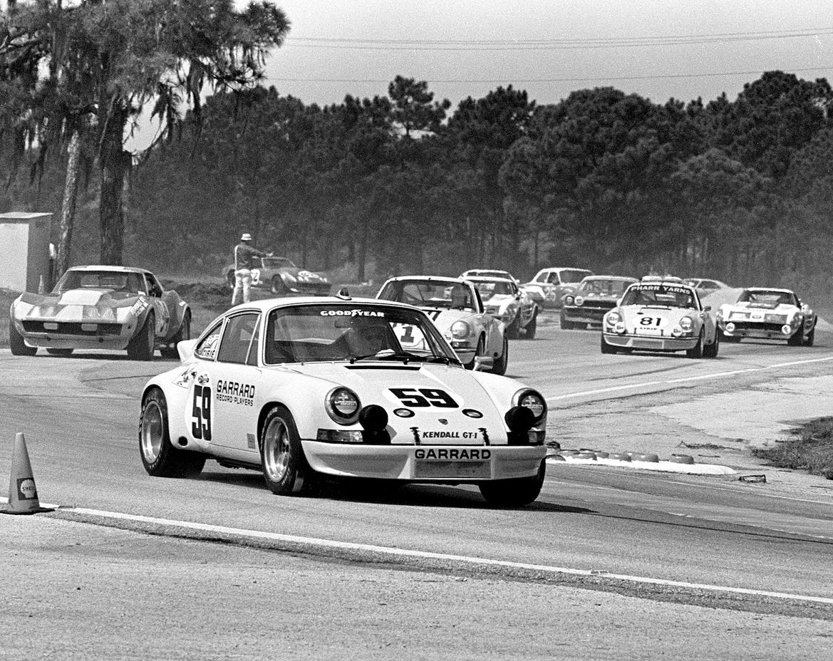 1974 Porsche 911 Carrera RS 3.0 - 30 Porsche 911 Carrera RS 3.0