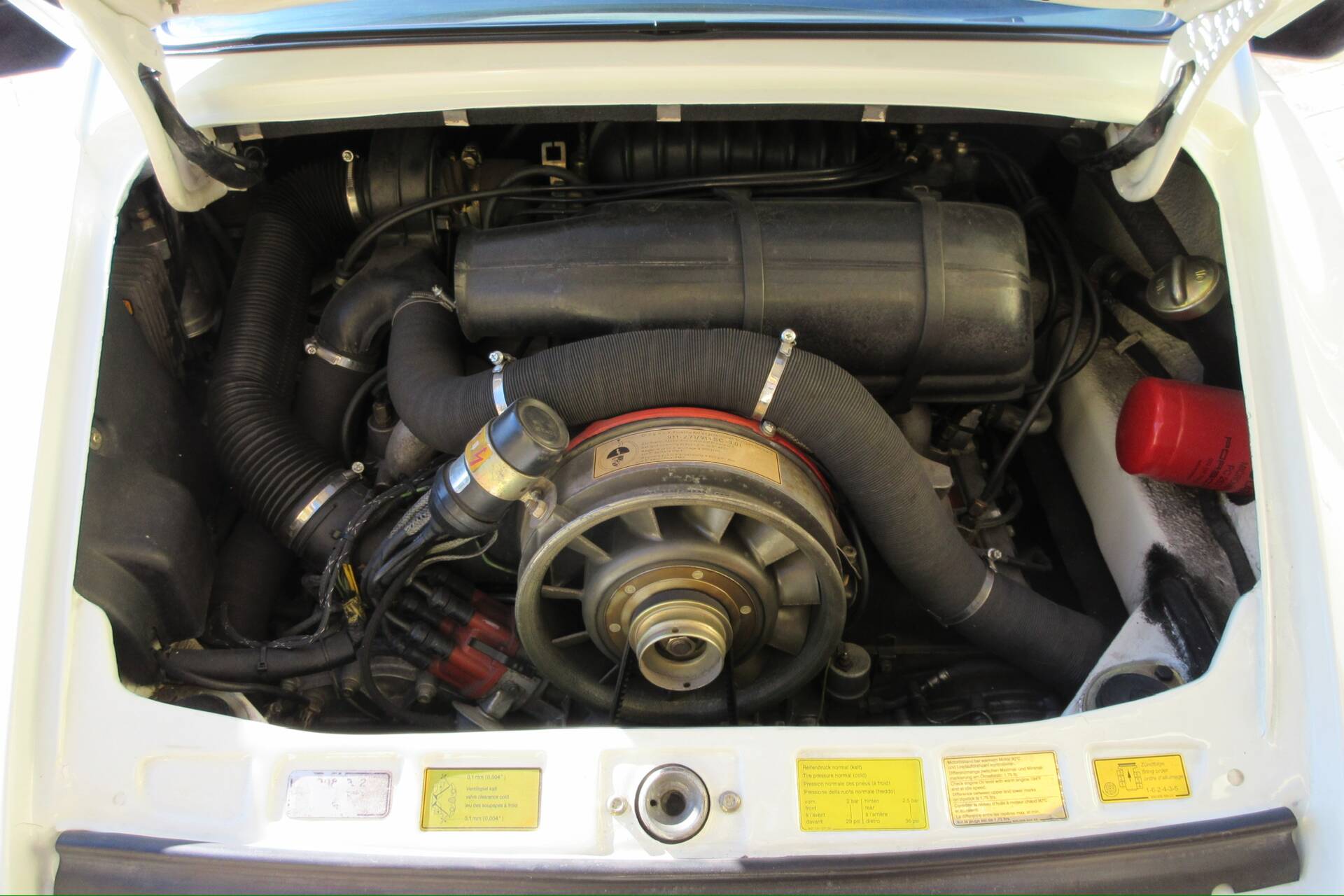 1976 Porsche 911 Carrera 3.0 - 15 Porsche 911 Carrera 3.0