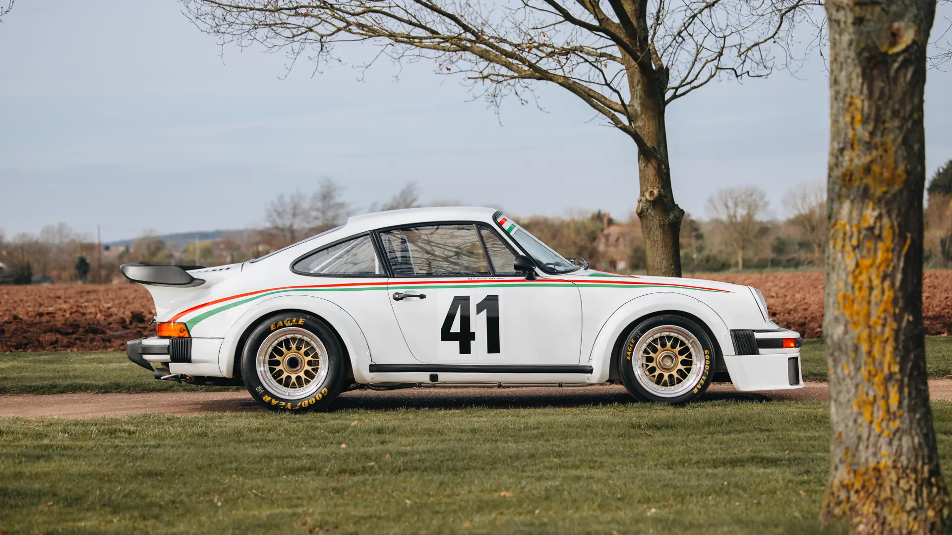 1976 Porsche 934 - 2 Porsche 934