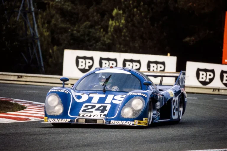 Rondeau M382 3.9 Ford Cosworth DFL