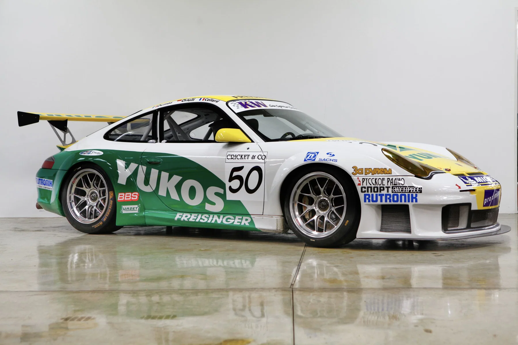 2001 Porsche 911 IV (996.2) - 17 Porsche 911 IV (996.2)