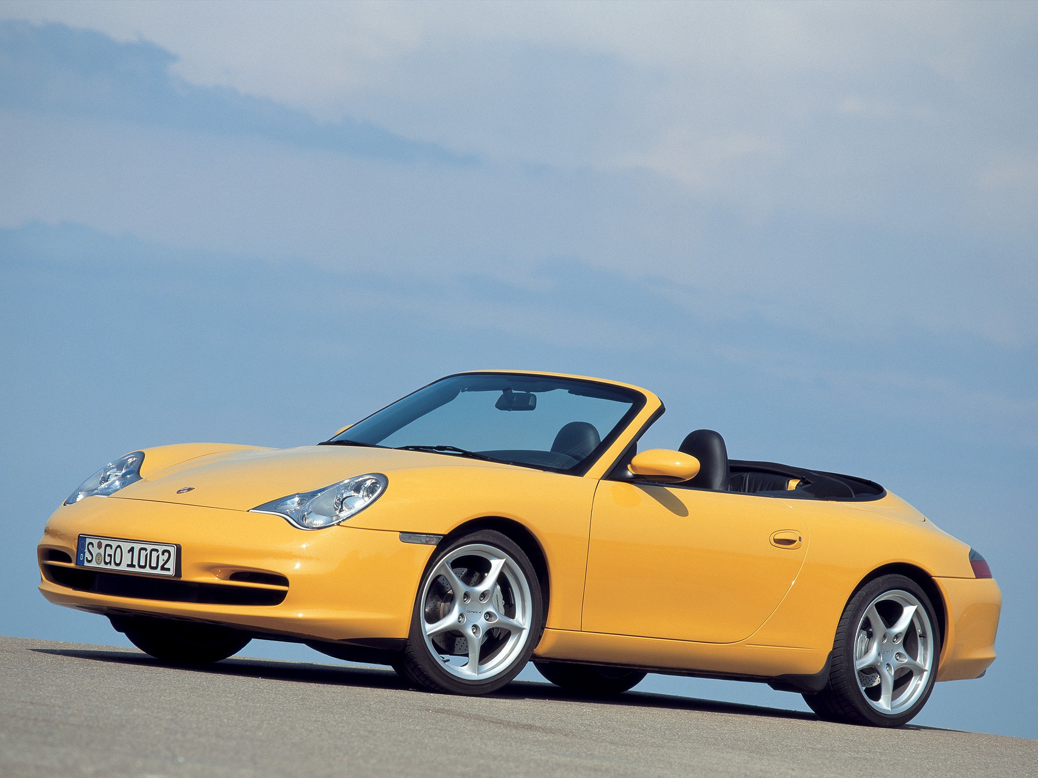 2001 Porsche 911 IV (996.2) - 2 Porsche 911 IV (996.2)