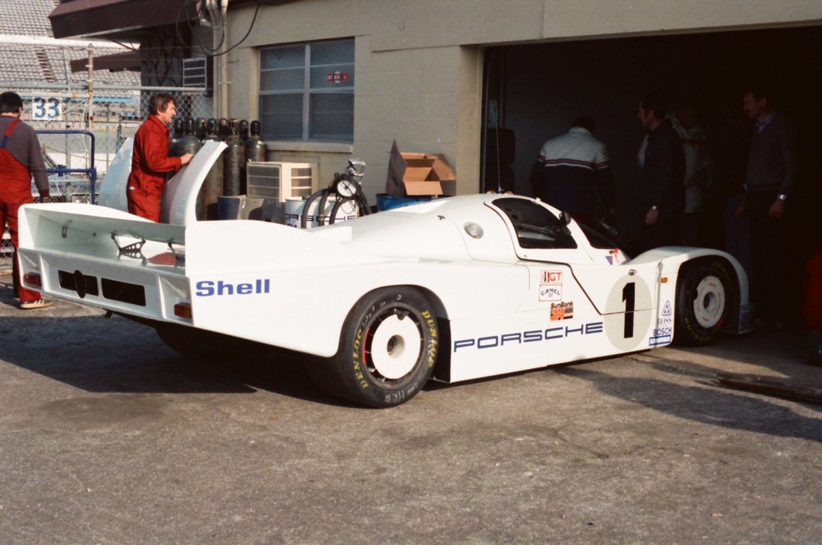 Porsche 962 Model Line - 2 Porsche 962