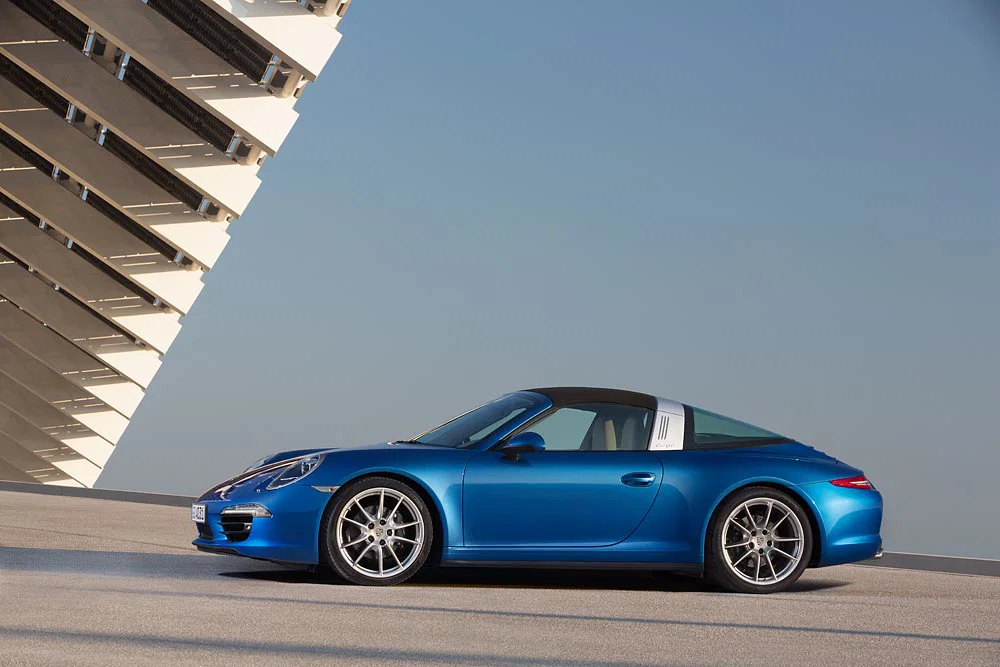 Porsche 911 Model Line - 39 Porsche 911