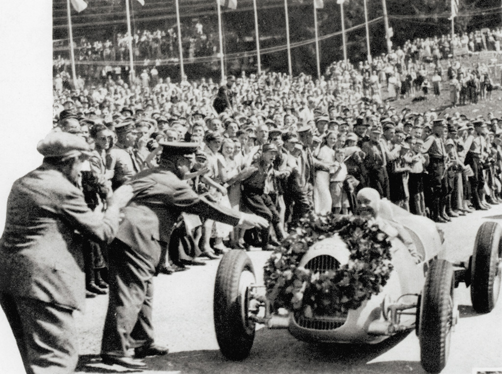 1935 Auto Union Type B - 4 Auto Union Type B