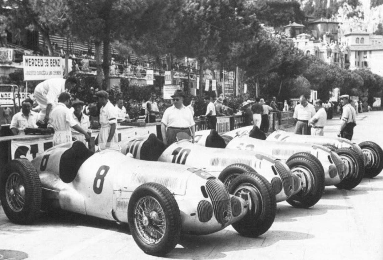 1937 Mercedes-Benz W125 - 24 Mercedes-Benz W125 Monoposto