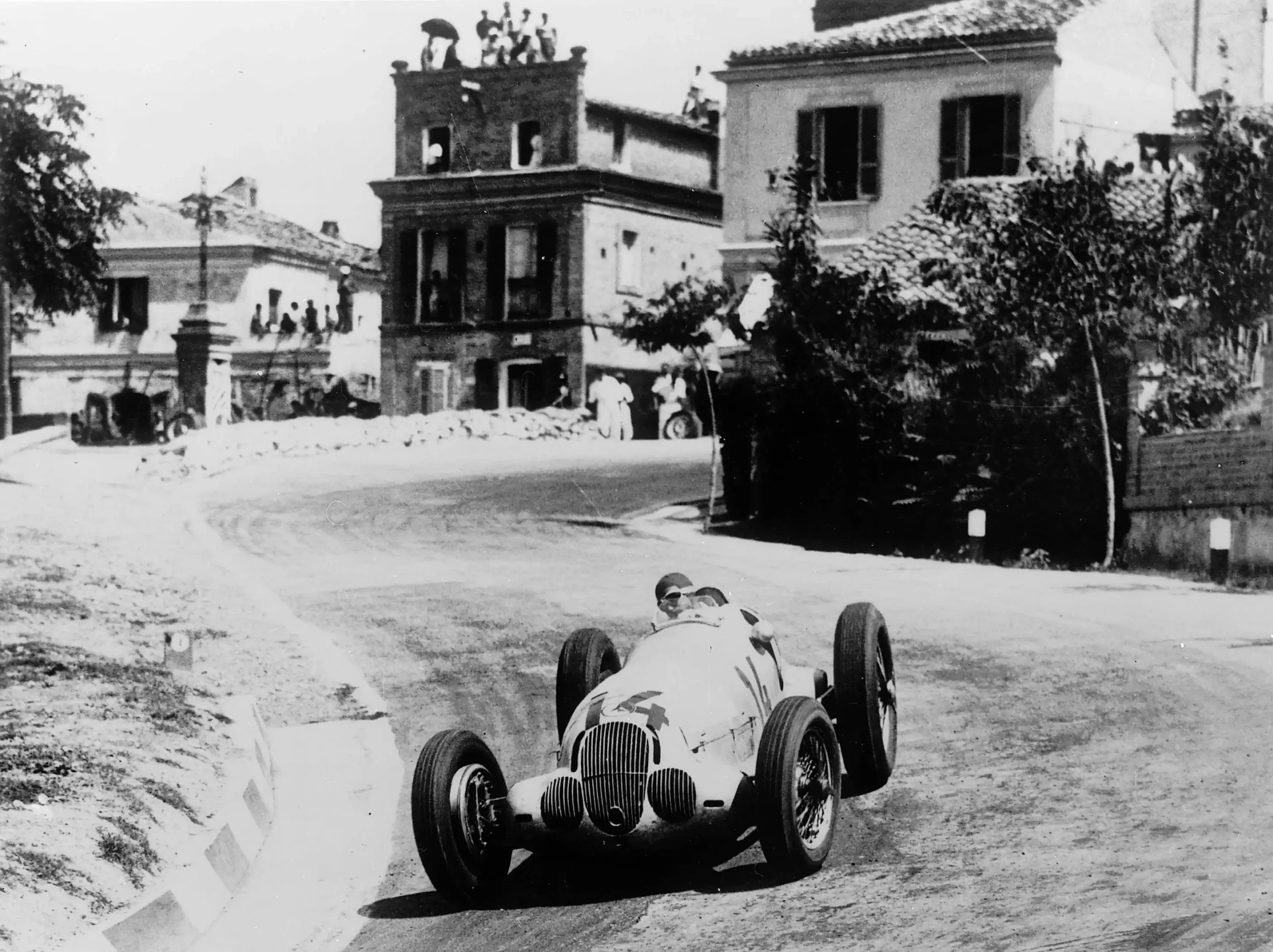 1937 Mercedes-Benz W125 - 28 Mercedes-Benz W125 Monoposto