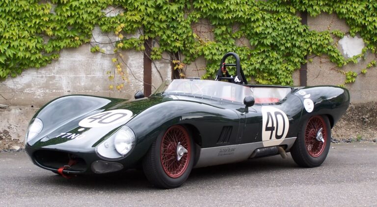 1958 Tojeiro-Climax Mk II Le Mans 1.1 FWA