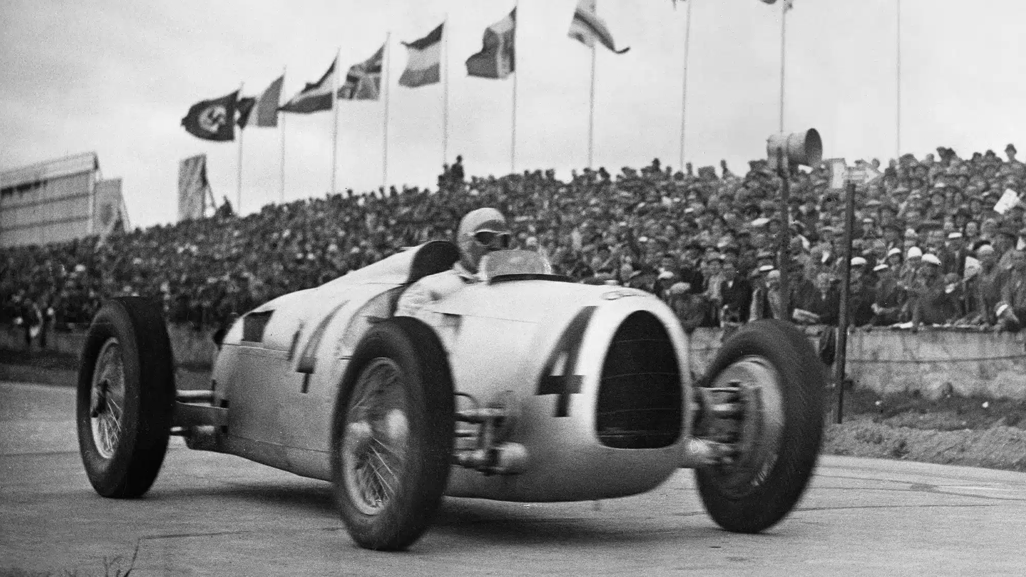 Bernd Rosemeyer - 11 Bernd Rosemeyer