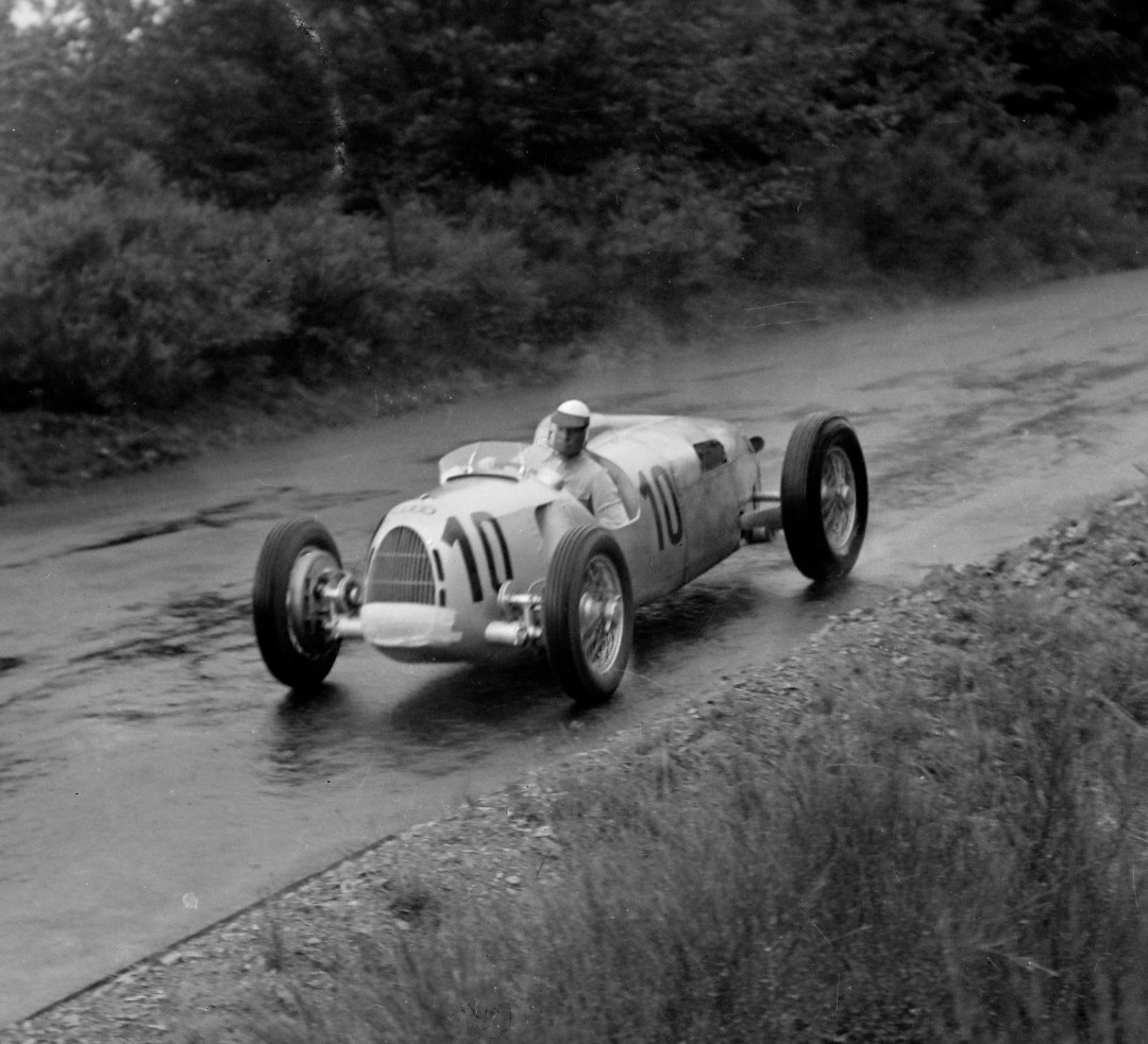 Hans Stuck - 18 Hans Stuck